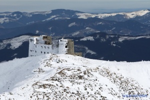 У Карпатах падає сніг, мороз до 8°