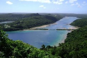 Цунами нанесло катастрофические повреждения островам Тонги, есть жертвы