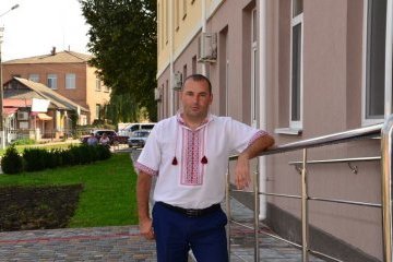 Мер Тетієва заявляє, що його будинок обстріляли