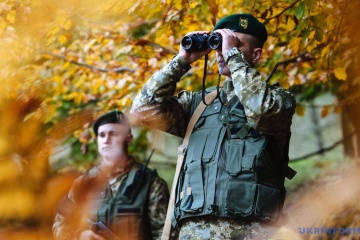 На Буковині контрабандисти побили прикордонників і втекли
