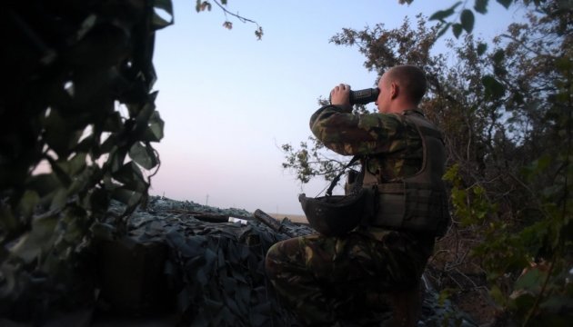 Three Ukrainian soldiers wounded in Donbas in past day