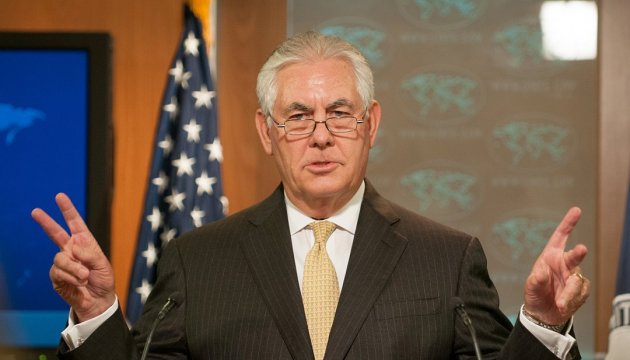 U.S. to keep sanctions in place until Russia withdraws its forces from Donbas – Tillerson