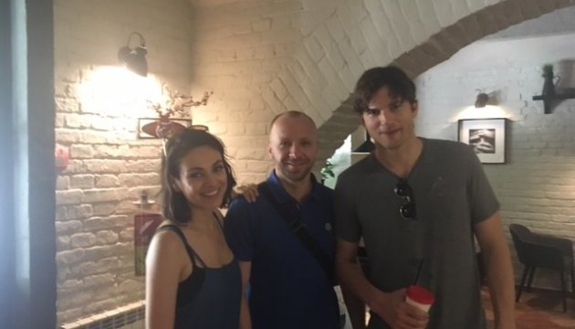 Mila Kunis, Ashton Kutcher take walk along Ukraine’s city Chernivtsi. Photos