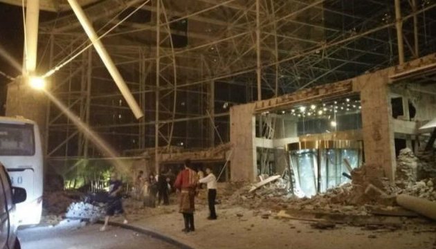 Землетрус у Китаї: 20 загиблих, сотні поранених