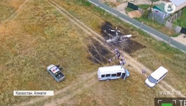 У катастрофі навчального літака в Казахстані загинув українець