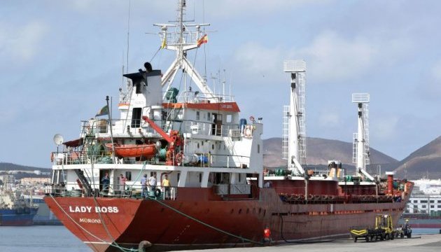 МЗС назвало причину затримання судна з українцями в Іспанії