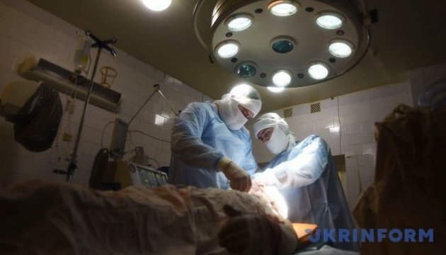 Des neurochirurgiens ukrainiens ont utilisé une technique inégalée pour éliminer la tumeur du cerveau