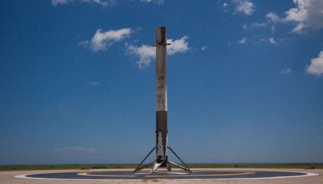 Пуск Falcon 9 відклали - SpaceX перевіряє наземні системи
