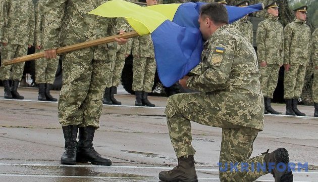 Голова ОДА написав книгу про загиблих в АТО військовослужбовців Миколаївщини