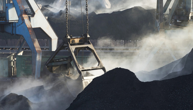 Absatz von Kohle, Erdöl und Erdgas deutlich gestiegen