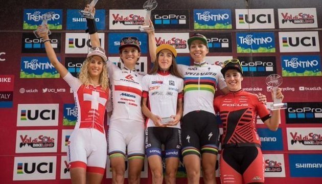 Belomoyna remporte la Coupe du monde UCI de cross-country  