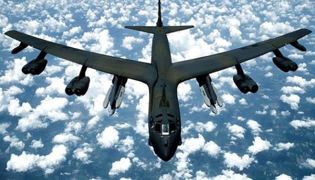 Ядерні бомбардувальники США пролетіли над Корейським півостровом