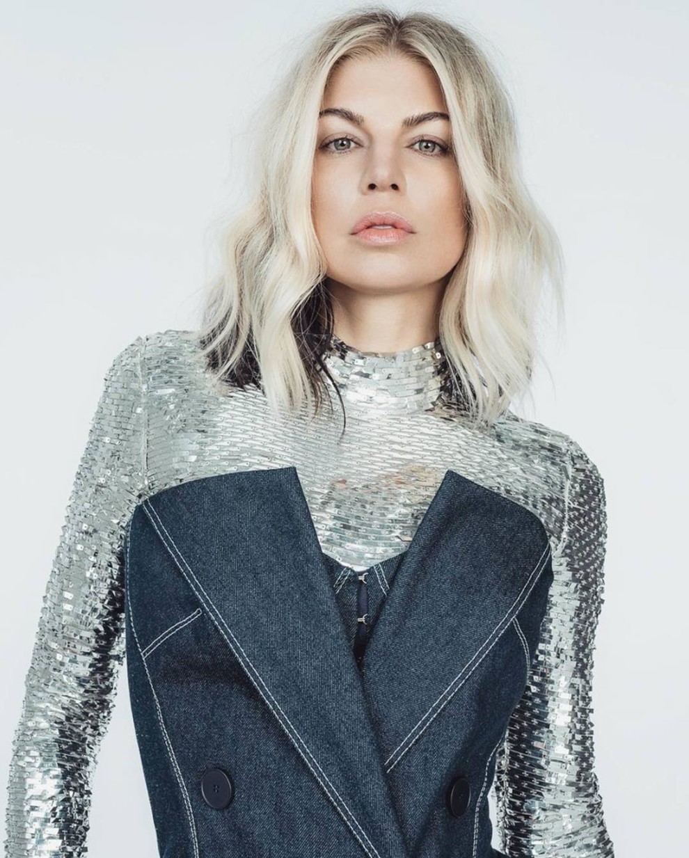 Співачка Фергі знялася для Vogue у сукні української дизайнерки