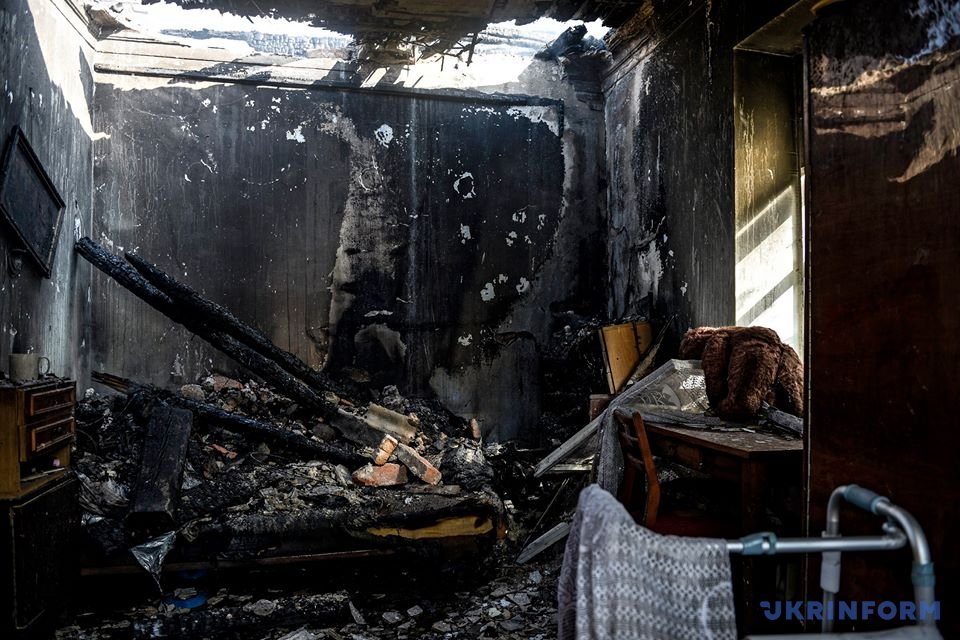 Згорілий будинок у Калинівці / Фото Андрія Кравченка