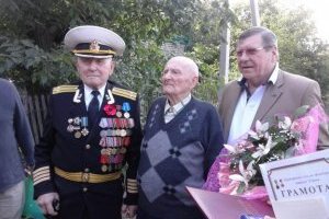 На Кіровоградщині вітали столітнього моряка
