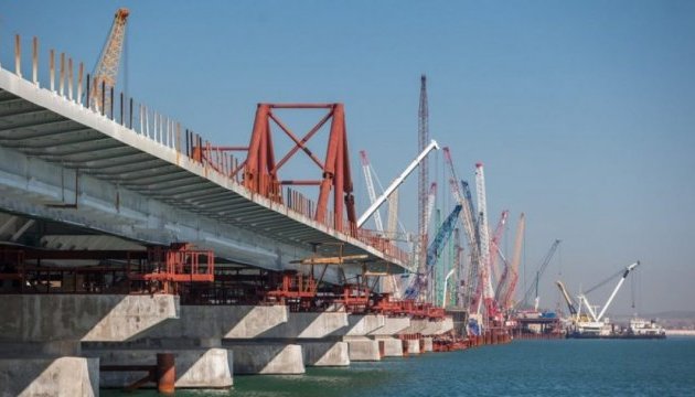 На будівництві Керченського мосту 