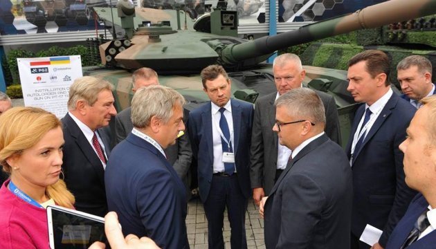 Під стандарти НАТО: Україна і Польща представили спільний модернізований танк