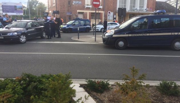 Кривава драма на вокзалі: У Франції батько застрелив родину і себе
