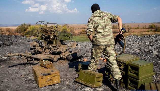 АТО: 20 обстрілів за добу, бойовики накрили Широкине мінометним вогнем