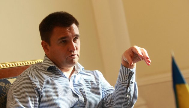 Klimkin: Ukraine will die gleiche Rolle für ukrainische Sprache wie Ungar für ungarische