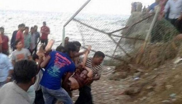 На річці в Індії перекинувся човен: 22 загиблих, понад 30 зникли безвісти