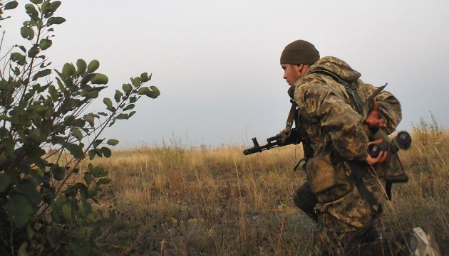 27 Angriffe des Feindes im Donbass, ein Soldat verletzt
