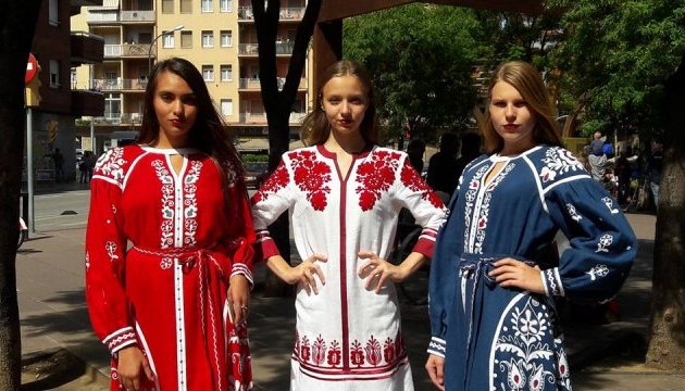 Українська дизайнерка показала свій одяг на фестивалі в Барселоні