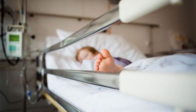 Американські лікарі безкоштовно оперуватимуть дітей з опіками у Львові