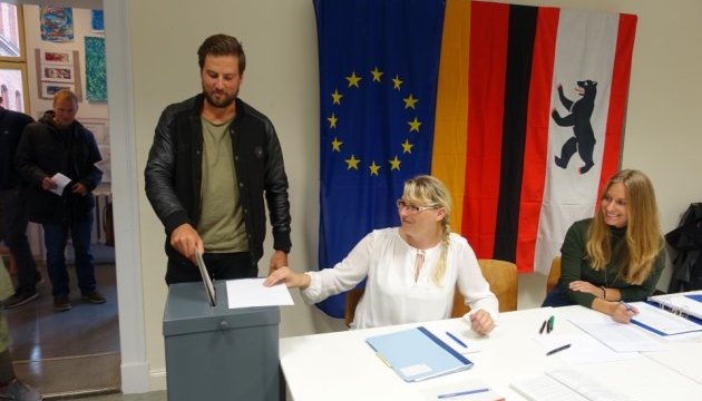 На виборах у Німеччині вже проголосували понад 40% виборців