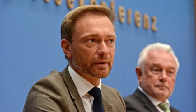 Міністр фінансів Німеччини погодився із Шольцом щодо підтримки України