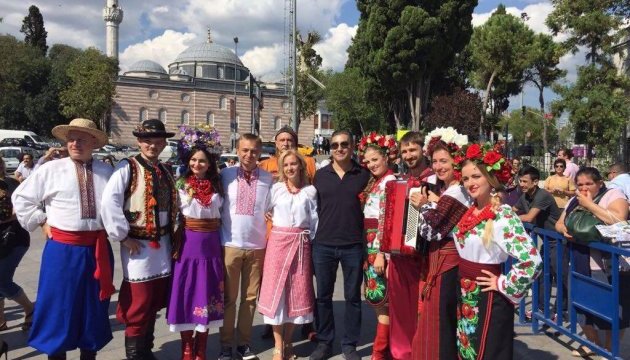 Діаспора в Стамбулі взяла участь в українському  фестивалі