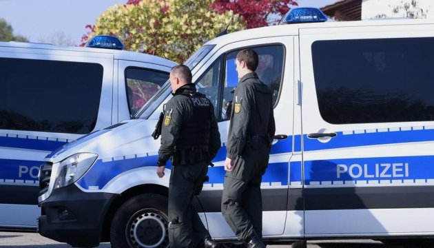 Німецька поліція: шантажист вимагає €11,7 мільйона - каже, отруїв їжу в маркетах