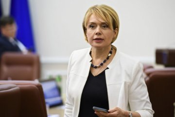 Держслужбовці мають складати стандартизований іспит з української - Гриневич