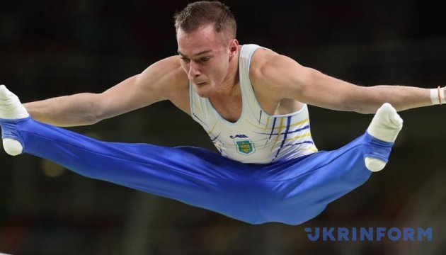オレフ・ヴェルニャエフ体操選手、世界選手権で金・銀獲得