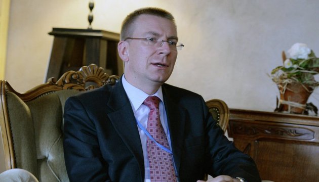 Глава МЗС Латвії не виключає втручання Росії у референдум каталонців 