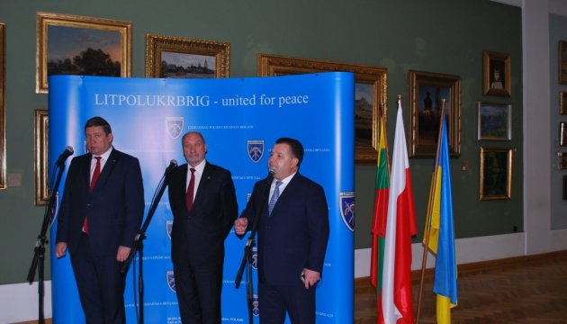 Ukraine, Poland and Lithuania sign agreement on LitPolUkrbrig military brigade