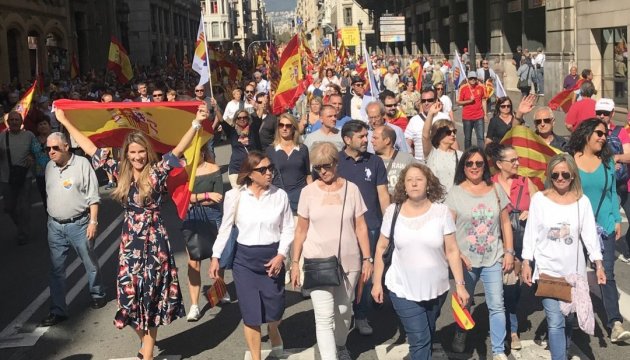 Мітинг у Барселоні: Поліція нарахувала 350 тисяч учасників