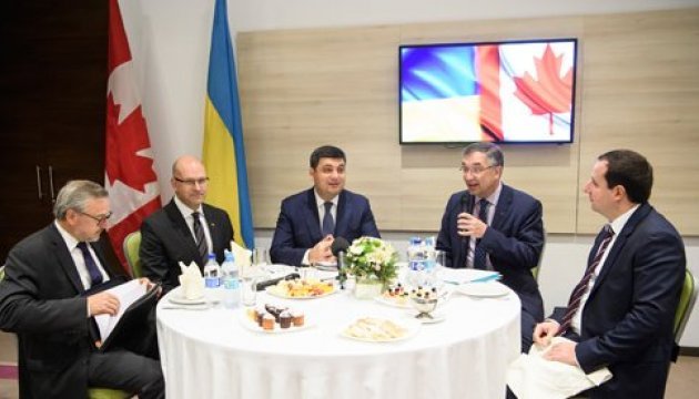 Groysman se reúne con la comunidad empresarial de Canadá