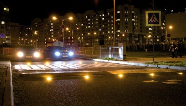 У Києві на наземних переходах запрацює “розумне” освітлення