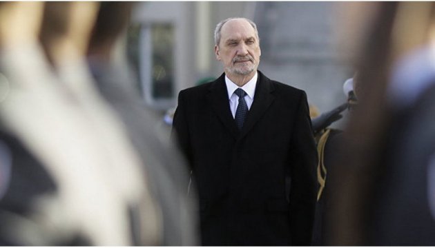 NATO has unpleasant surprise for Kremlin - Macierewicz