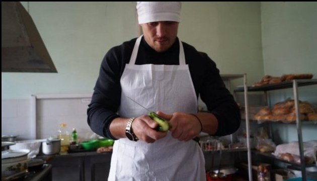 Usyk besucht Grenzer im ATO-Gebiet. Fotos