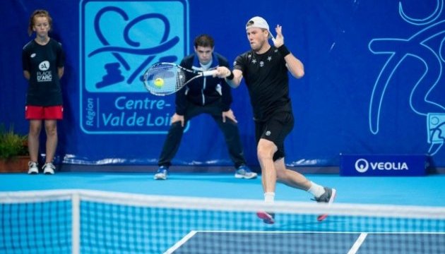 Теніс: Марченко програв на старті основної сітки турніру у Франції