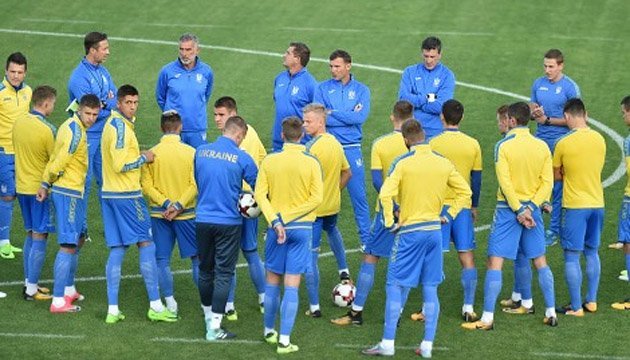 Футбол: Шевченко викликав шість легіонерів на спаринг зі Словаччиною