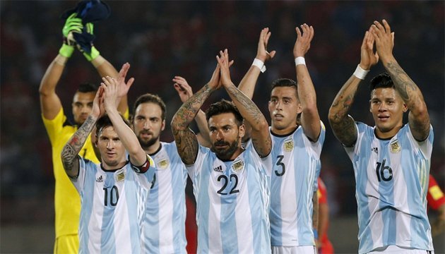 Збірна України з футболу не готова провести спаринг з Аргентиною – занадто дорого
