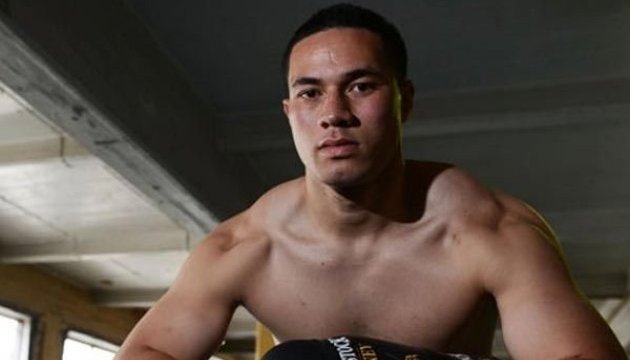 Бокс: новозеландський чемпіон світу Паркер до кінця року у ринг не вийде