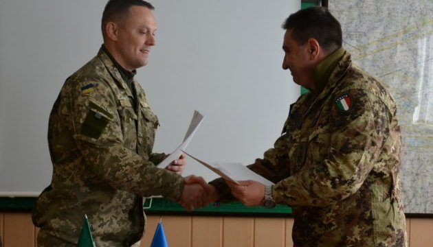 Inspectores: Ucrania cumple con sus obligaciones en virtud del Tratado sobre Fuerzas Armadas Convencionales (Foto)