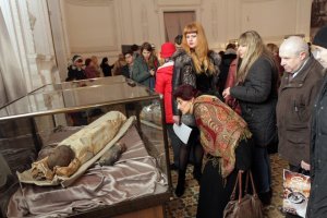 У Дніпрі “відкопали” єгипетську мумію
