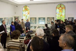 НБУ презентував пам'ятну монету до 100-річчя першого Курултаю
