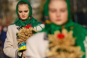 Украинцы чтят память жертв Голодомора (обновлено)
