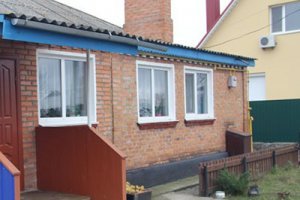 Для відновлення постраждалих від вибухів будинків с. Павлівки придбано 1,5 тис. вікон
